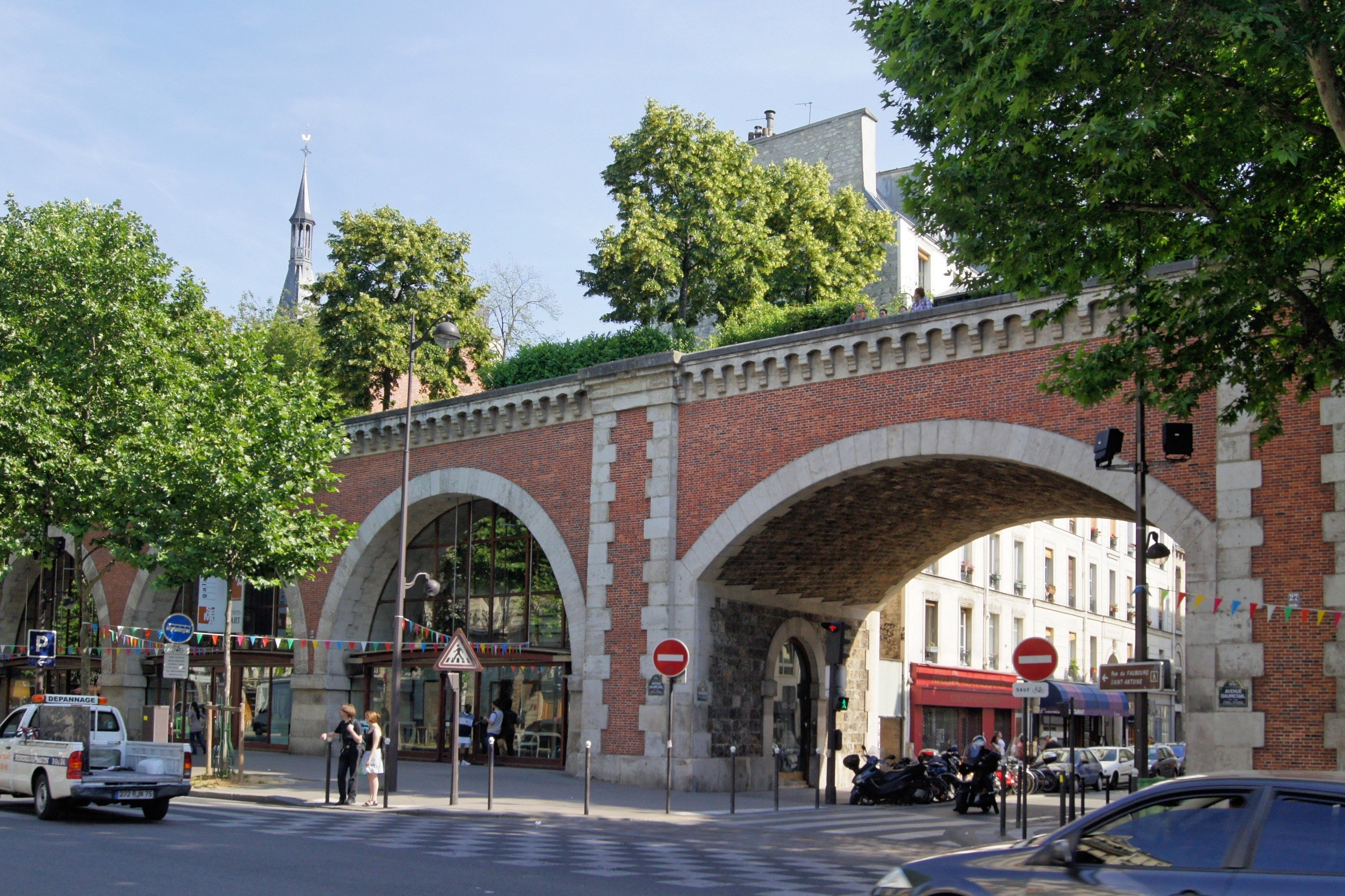 Walked past this daily, felt at home