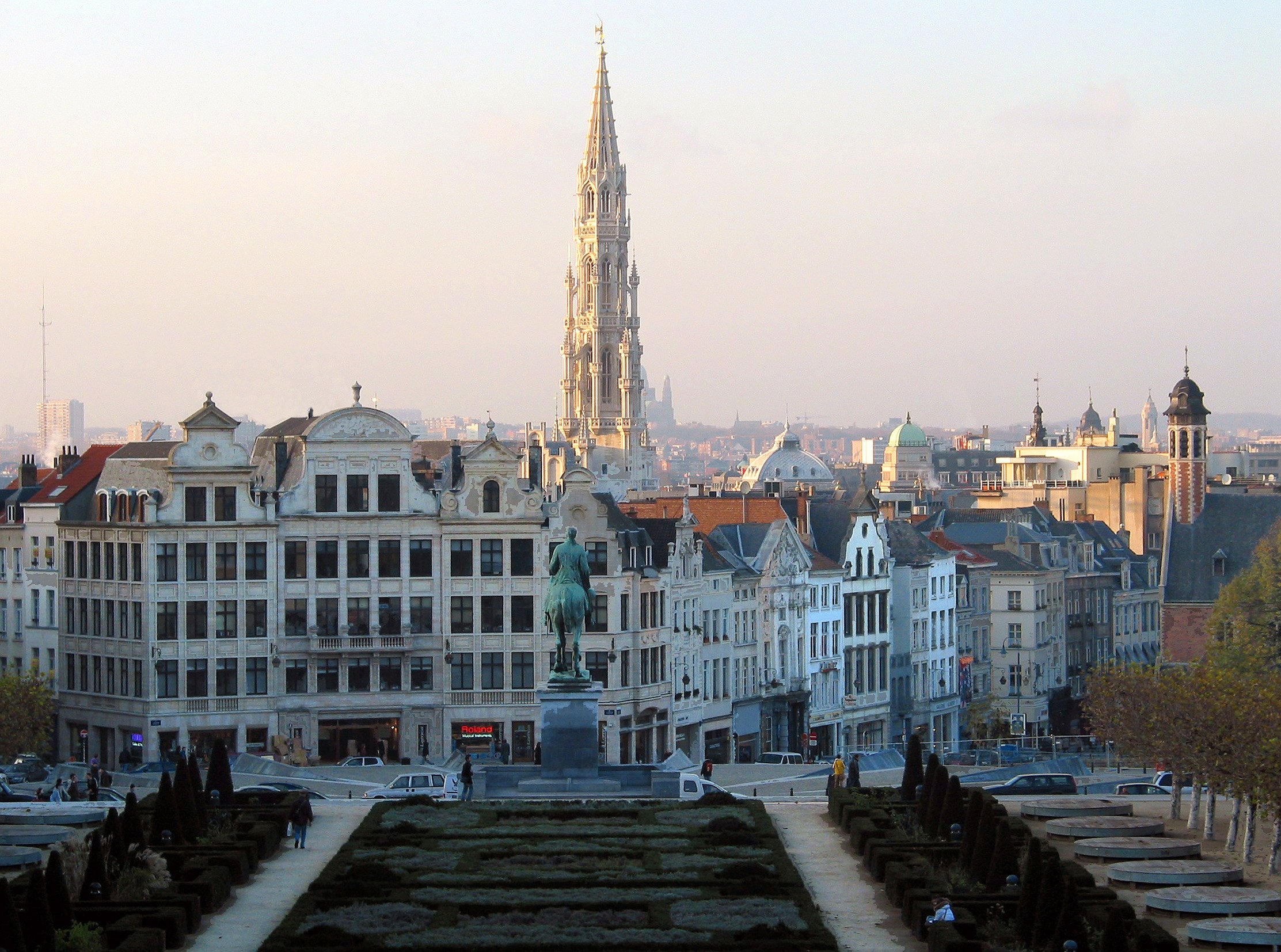 Mont des Arts (Kunstberg) in central Brussels, a prominent cultural complex and garden offering a panoramic view of the city including the Town Hall spire.