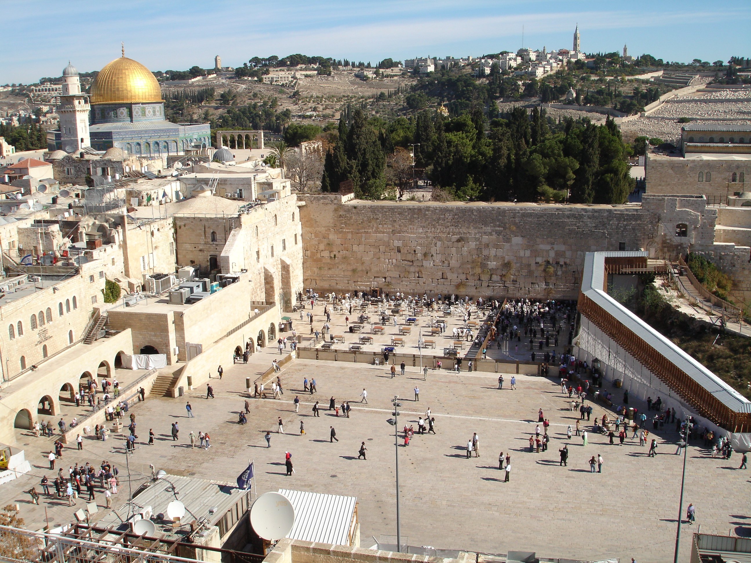 The Western Wall and the Dome of the Rock in Jerusalem’s Old City, a sacred site central to Jewish and Islamic heritage.
