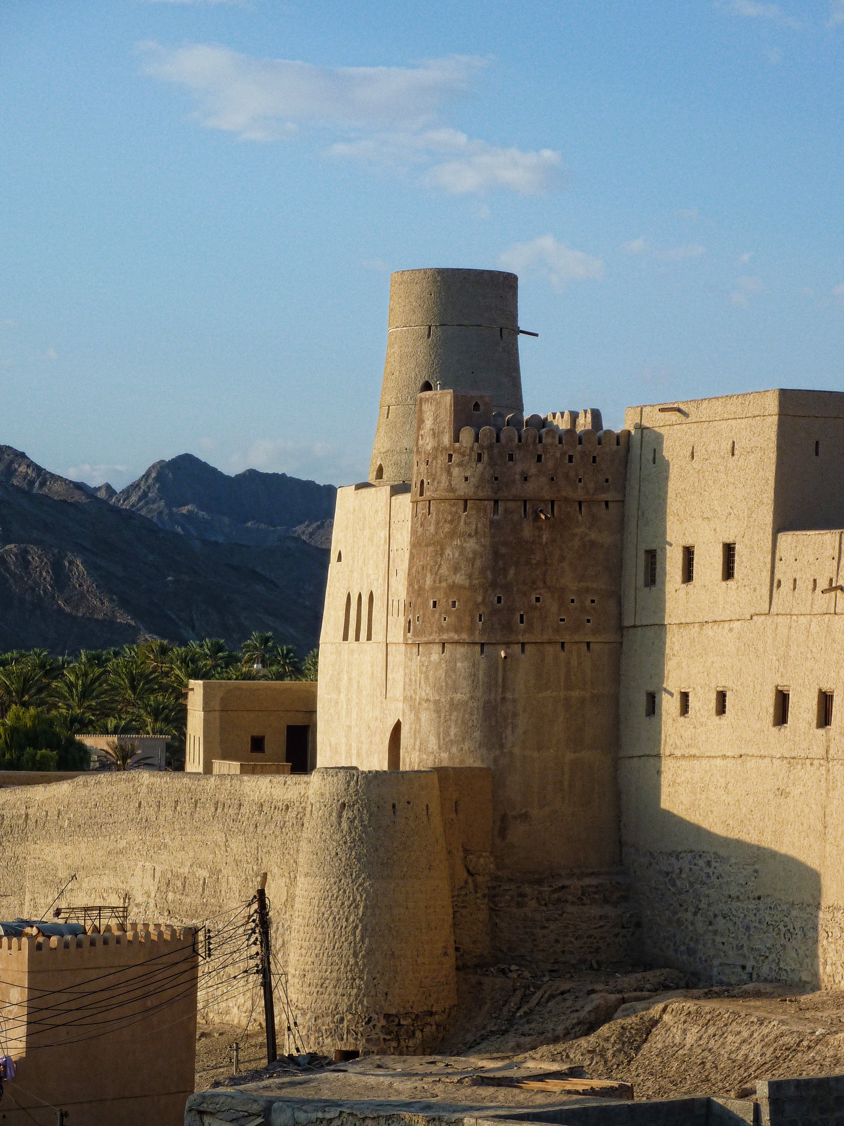 Bahla Fort, a UNESCO World Heritage Site in Oman, is a monumental mud-brick fortress near the town of Bahla dating back to the 13th century.